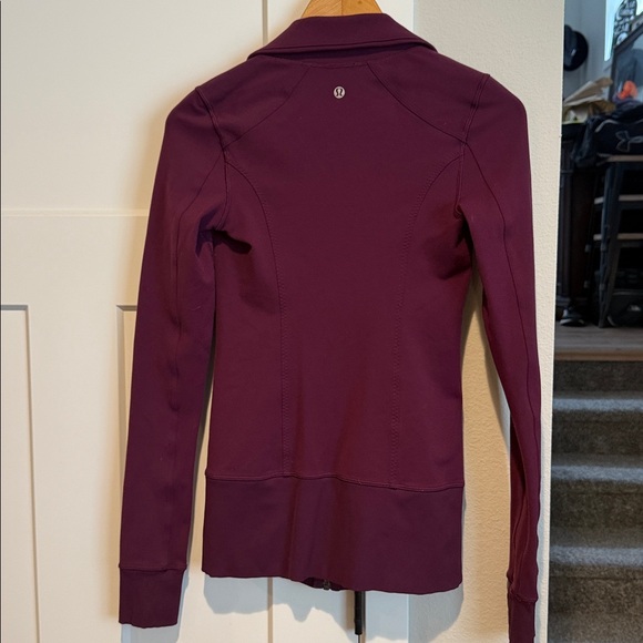 Lululemon maroon Purple Zip-Up Jacket workout athletic women’s full zip gym - Picture 6 of 6